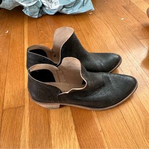 Kelsi Dagger Brooklyn bootie.